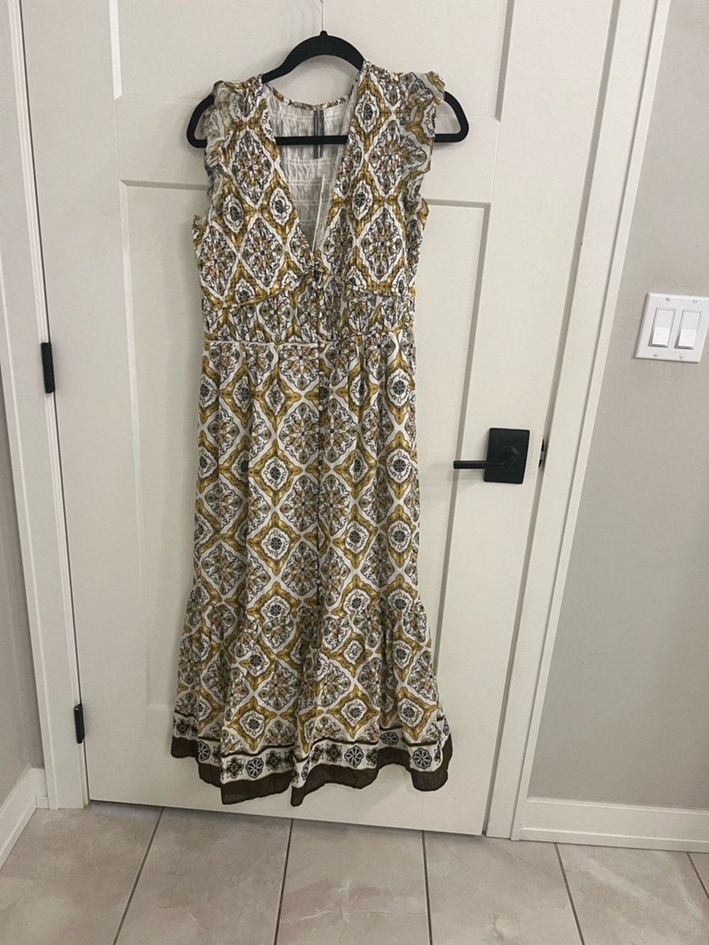 Peregrine midi dress Sleeveless V-Neck